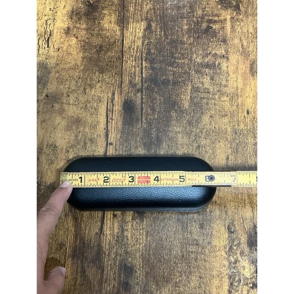 Oakley Black Authentic Hard Shell Eyeglass Case Protective Clam Shell CASE ONLY - Picture 10 of 10